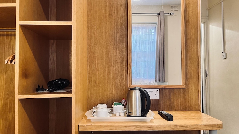 Arriva Hotel 35/50