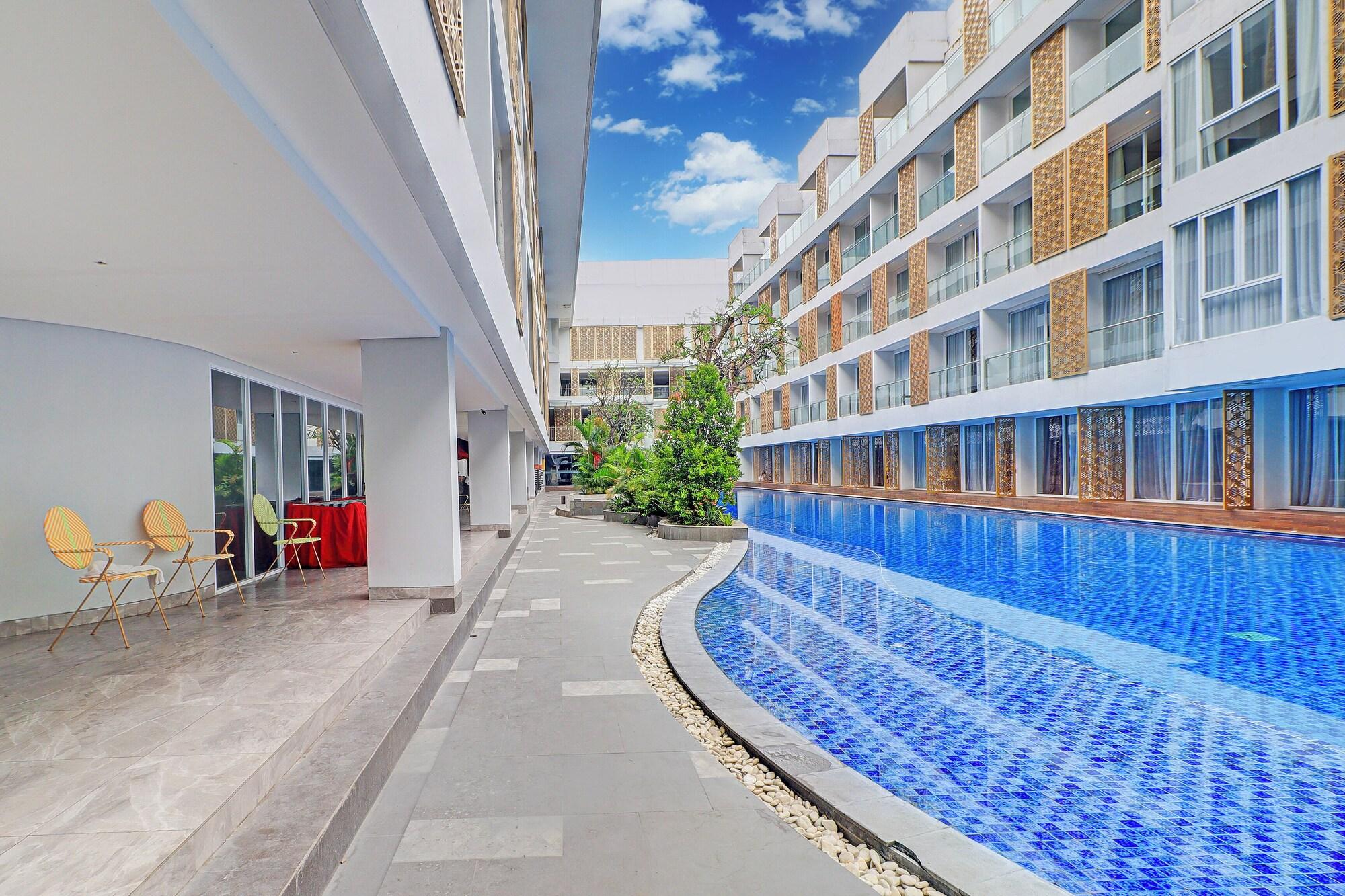 Sunday Hotel Sunset Road Near Trans Studio Mall 40/50