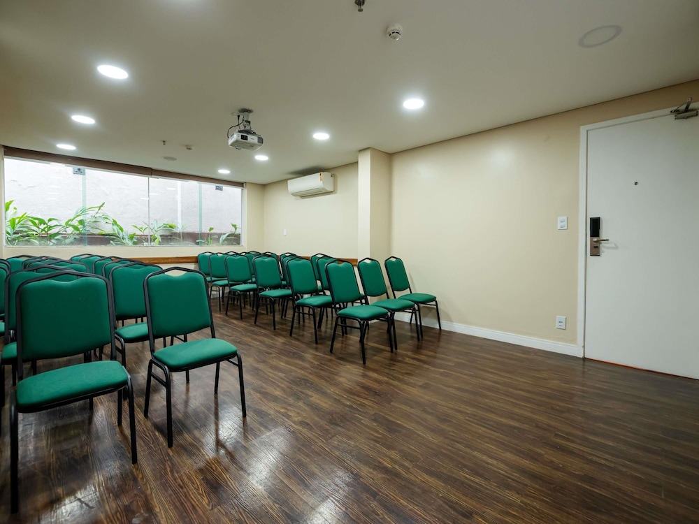 ibis Styles Manaus 30/47