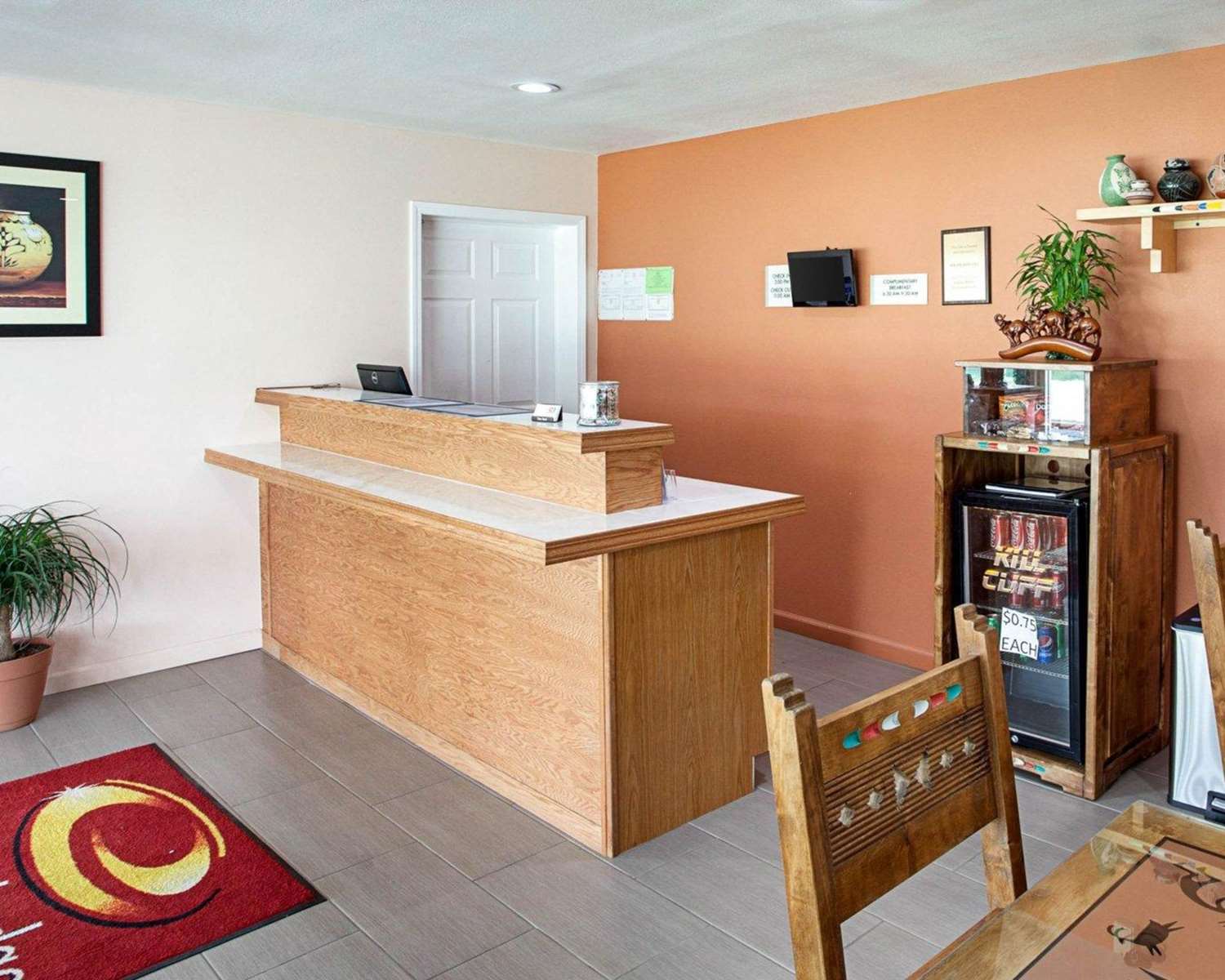 Econo Lodge Phillipsburg, KS 4/18