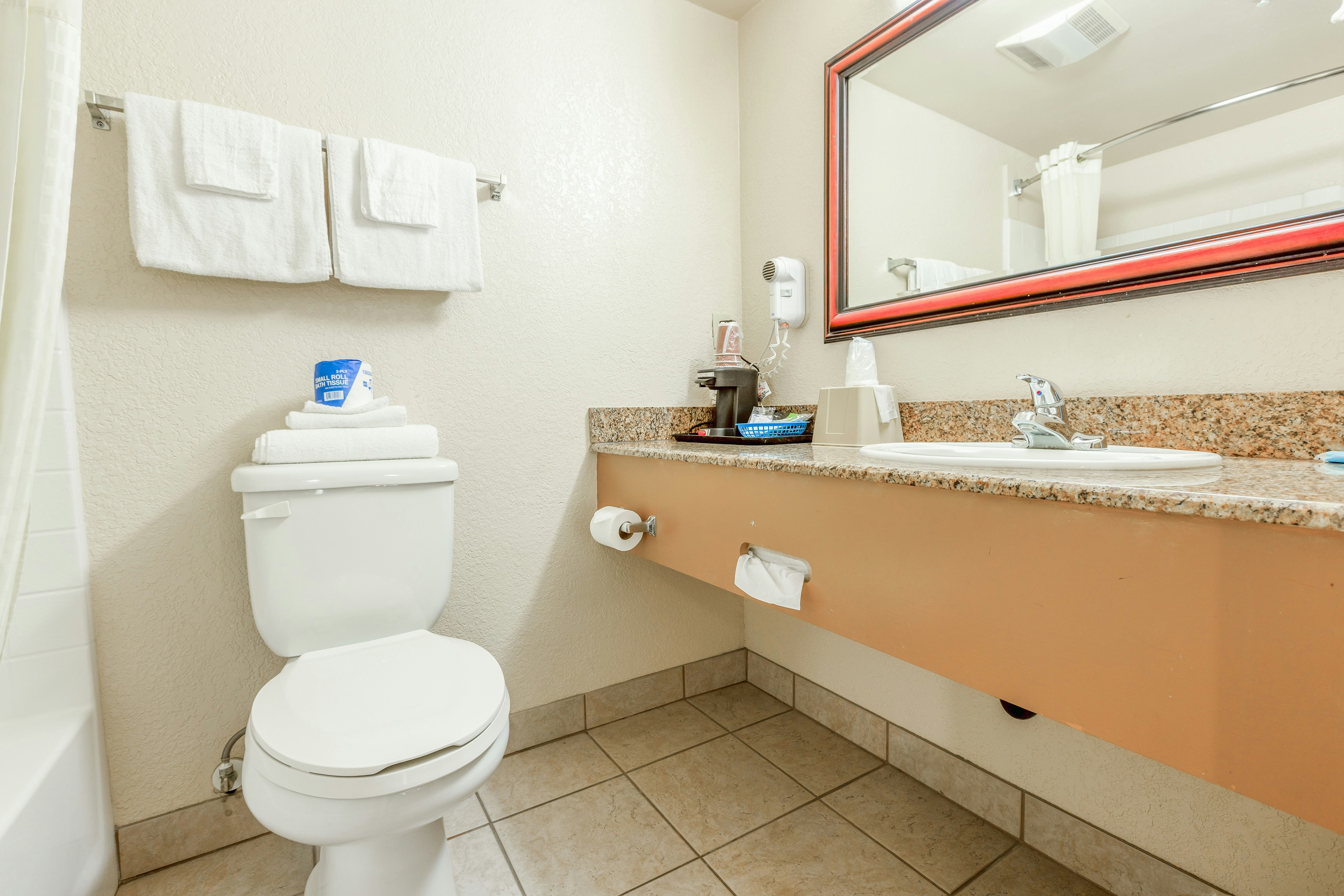 Hotel Avenida, San Clemente Beach 28/33