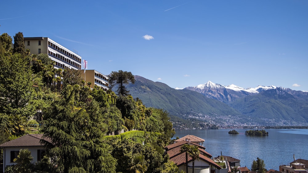 Parkhotel Brenscino 38/50