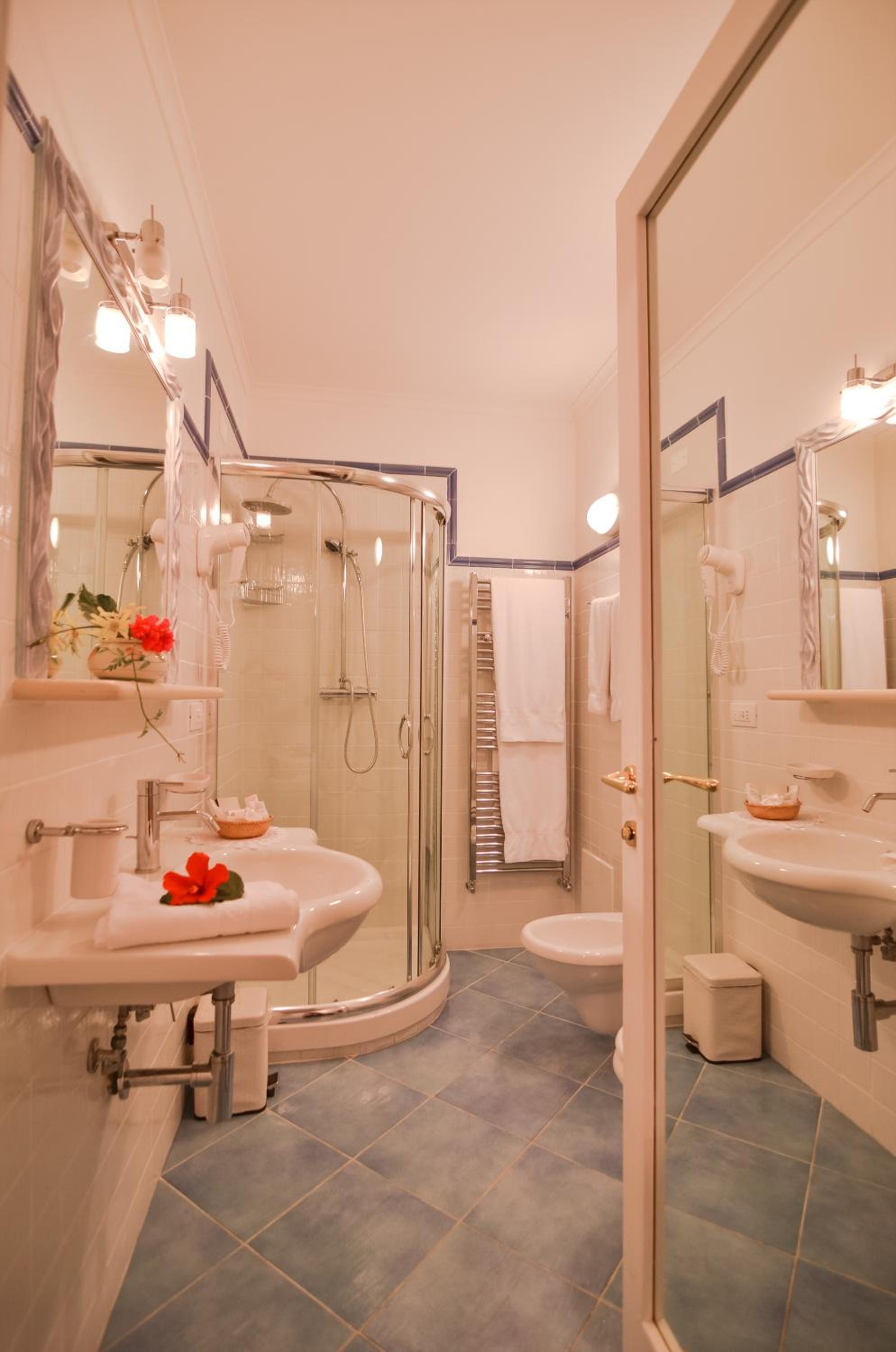 جناح جونيور بإطلالة على البحر، Aurora Hotel & Suites Sul Mare 10/10
