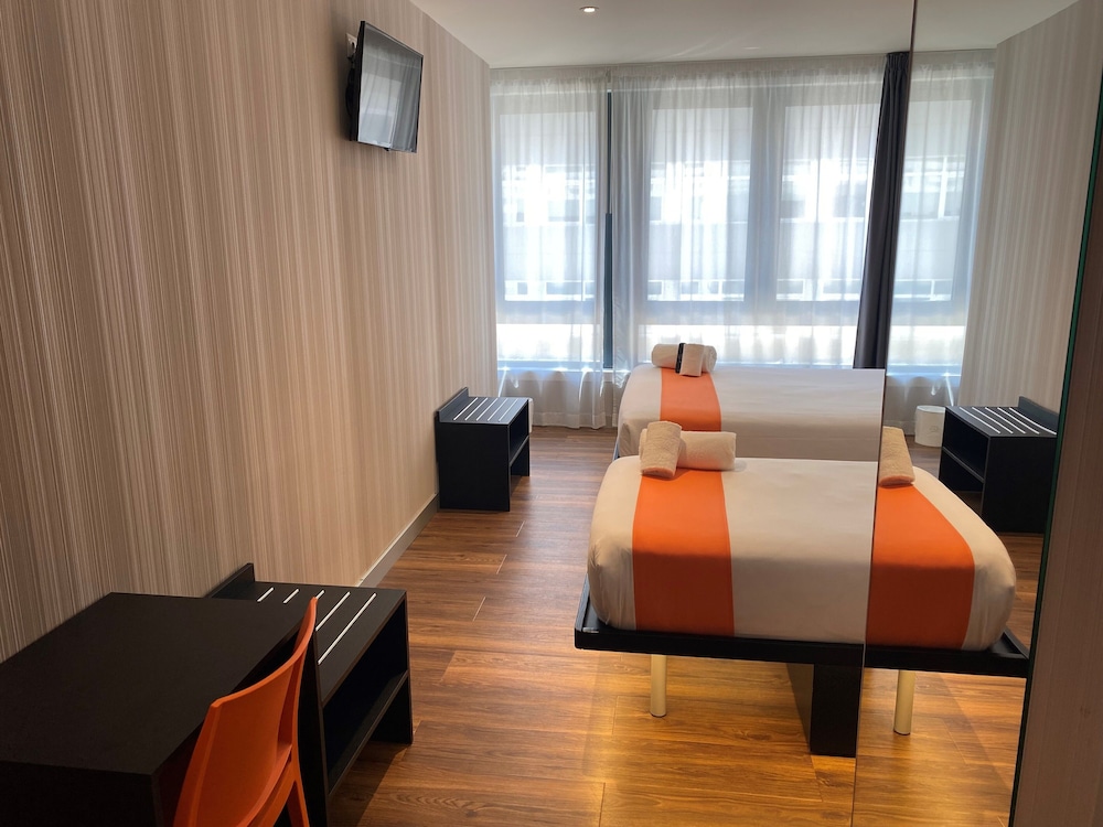easyHotel Lisbon 32/36