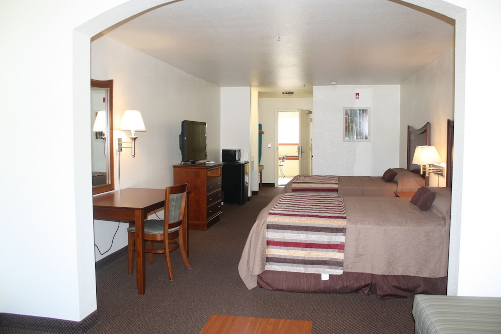 Airport Inn 36/52
