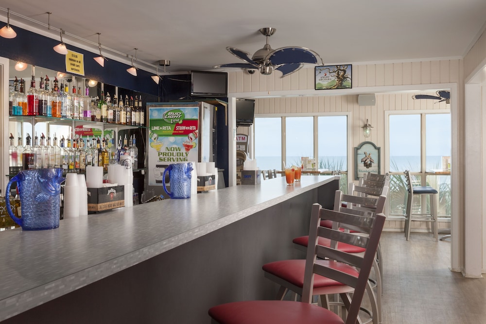 Surfside Beach Oceanfront Hotel 41/45