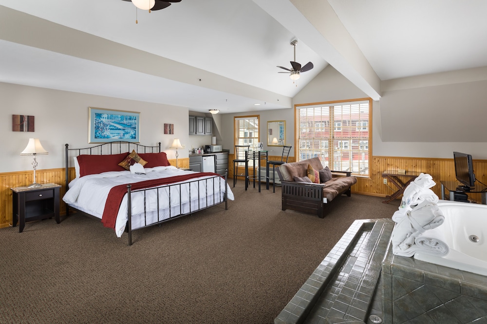 Old Harbor Inn 11/50