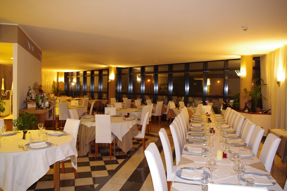 AIRPORT HOTEL BERGAMO 31/42