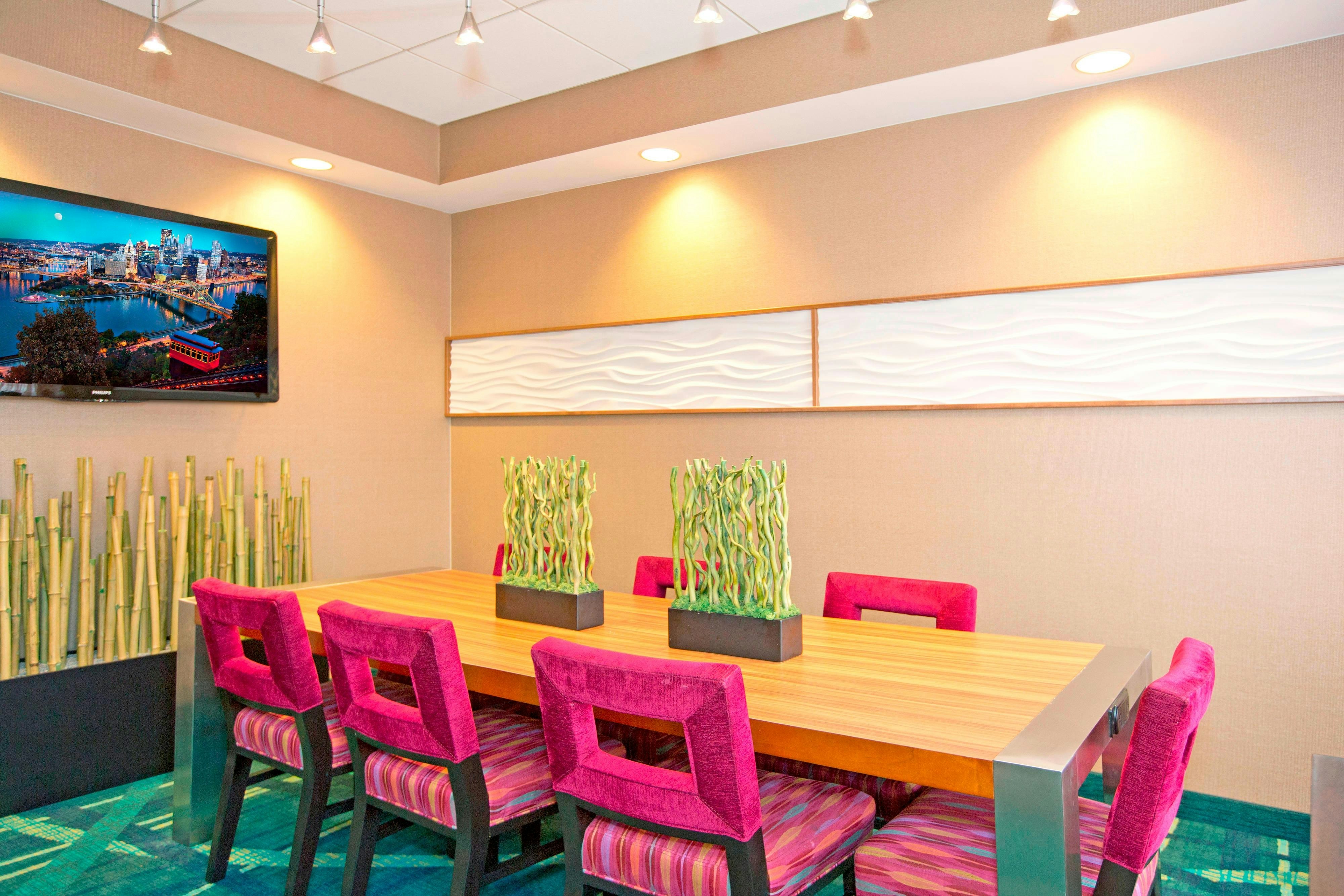 Springhill Suites Pittsburgh Monroeville 25/40