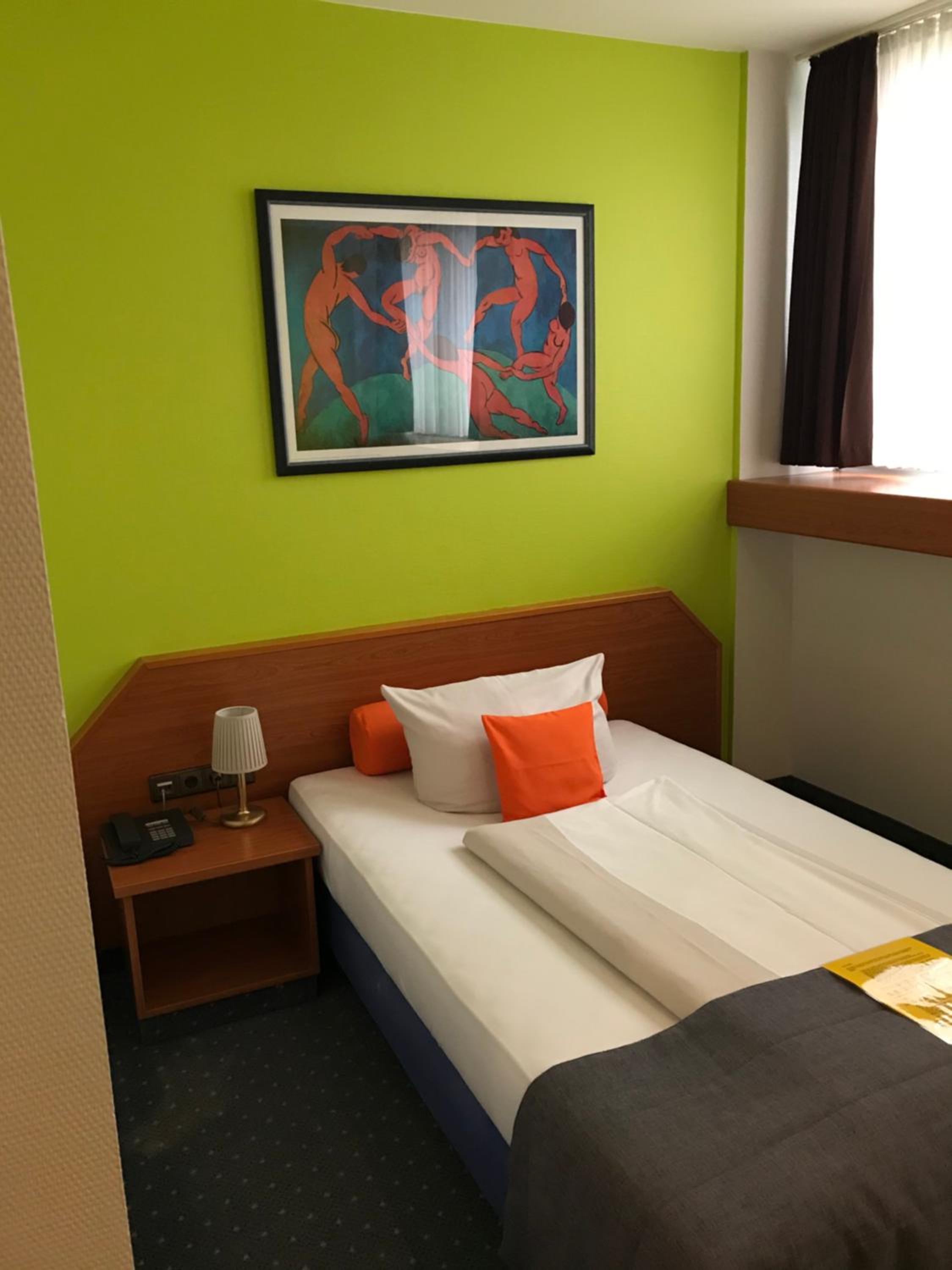غرفة مفردة، Hotel Servatius 6/10