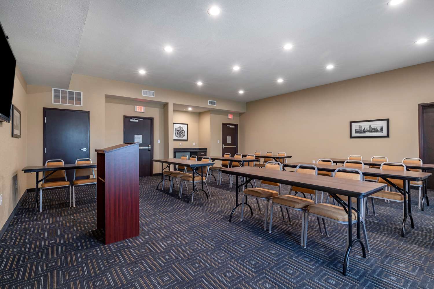 Best Western Plus Big Lake Inn 14/15