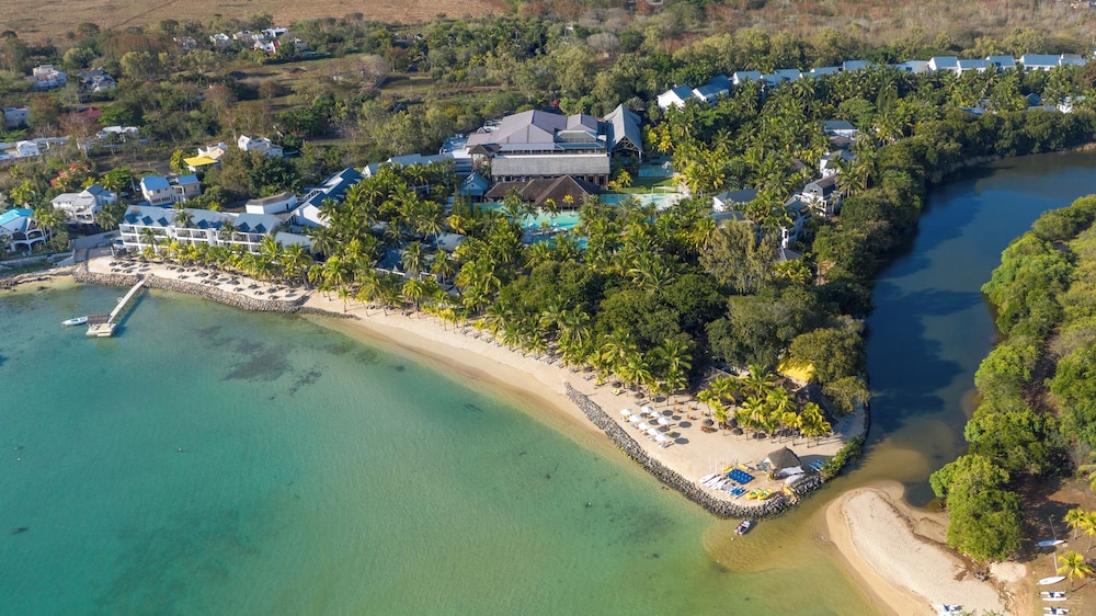 The Ravenala Attitude Formerly La Plantation Resort And Spa S 48/50