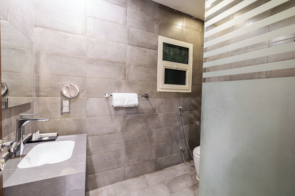 فندق كلاوزر للشقق الفندقية(Clowzer Hotel Apartments) 51/51
