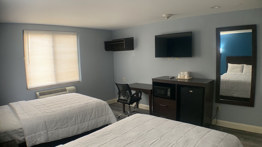 East New York Inn 7/16