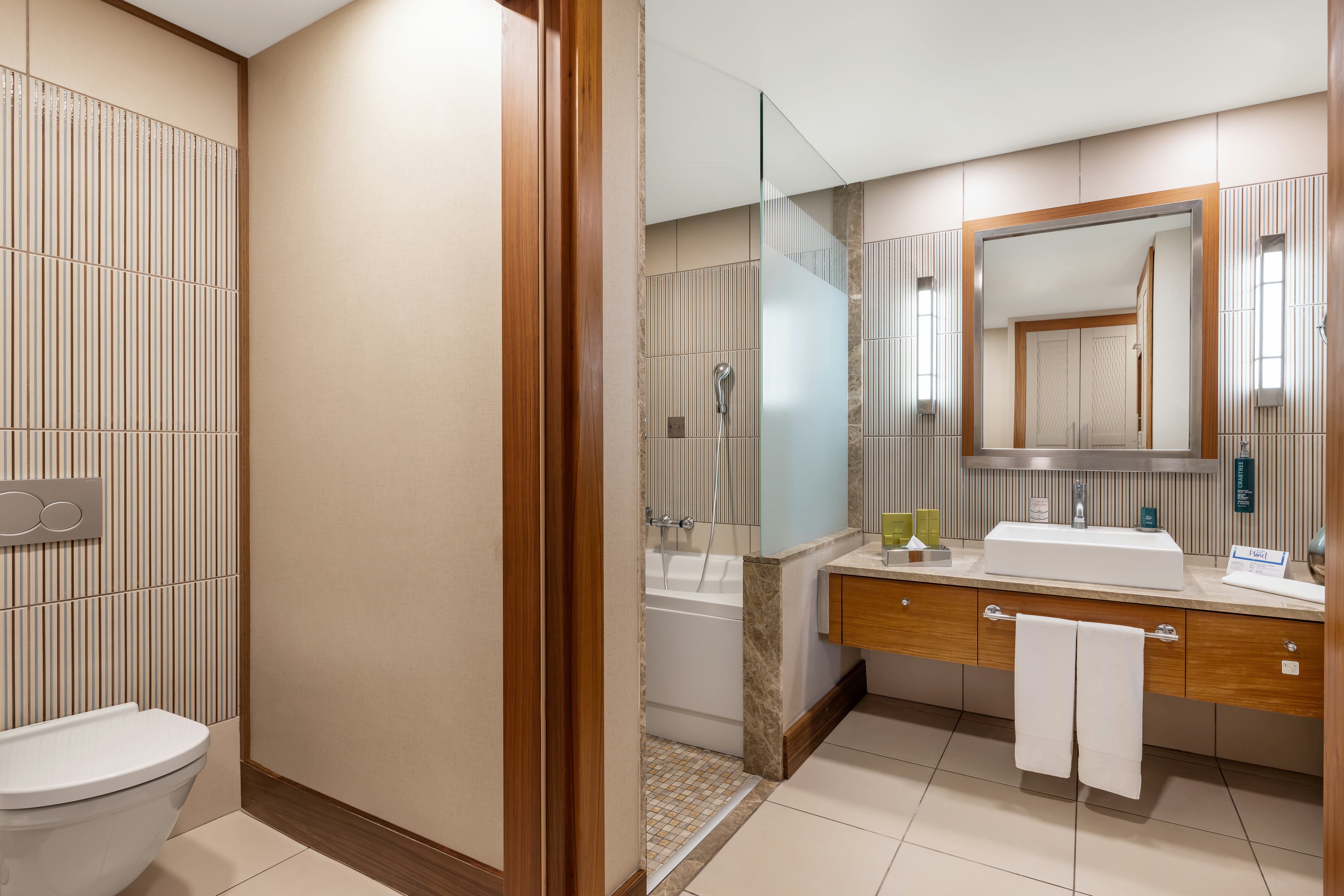 Guest Room, Twin Beds, Pool Access، Hilton Dalaman Sarigerme Resort & Golf 3/6