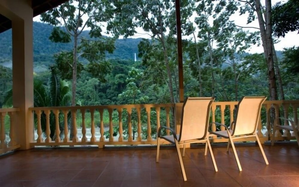Villas Pico Bonito 31/66