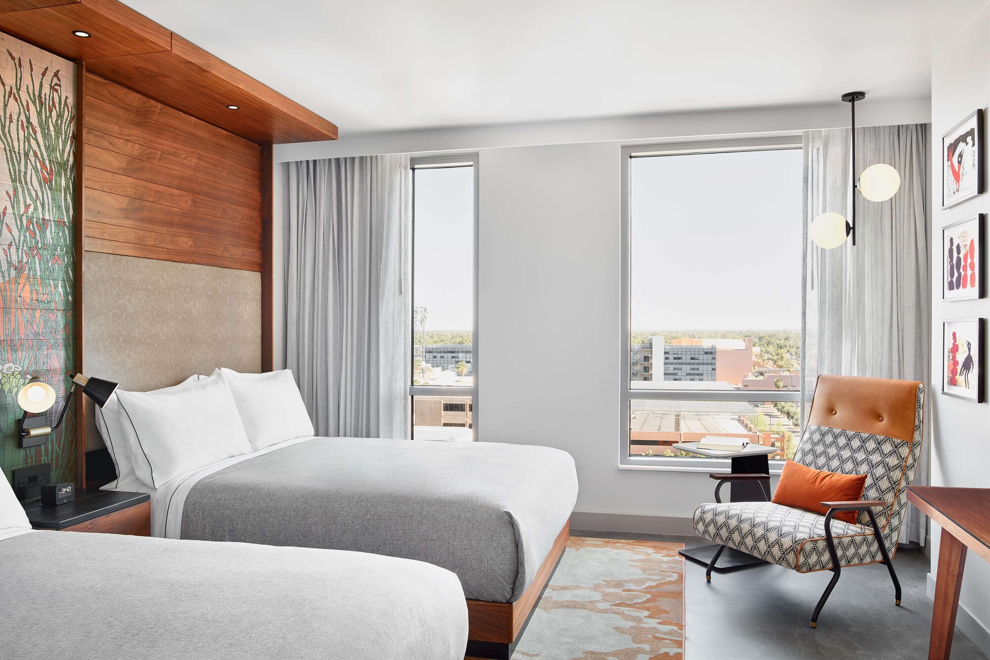 room, 2 queen beds