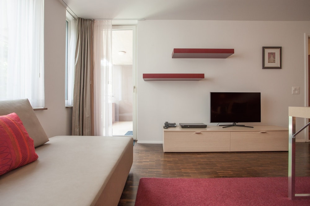 Ema House Serviced Apartments Seefeld 12/59