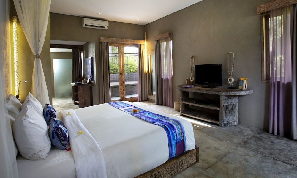Blue Karma Dijiwa Seminyak 26/78