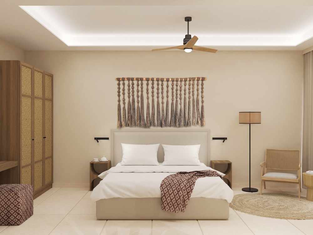 غرفة تنفيذية بسرير مزدوج بإطلالة جزئية على البحر، The Noverian Antama Organic Beach Resort Chania 7/10