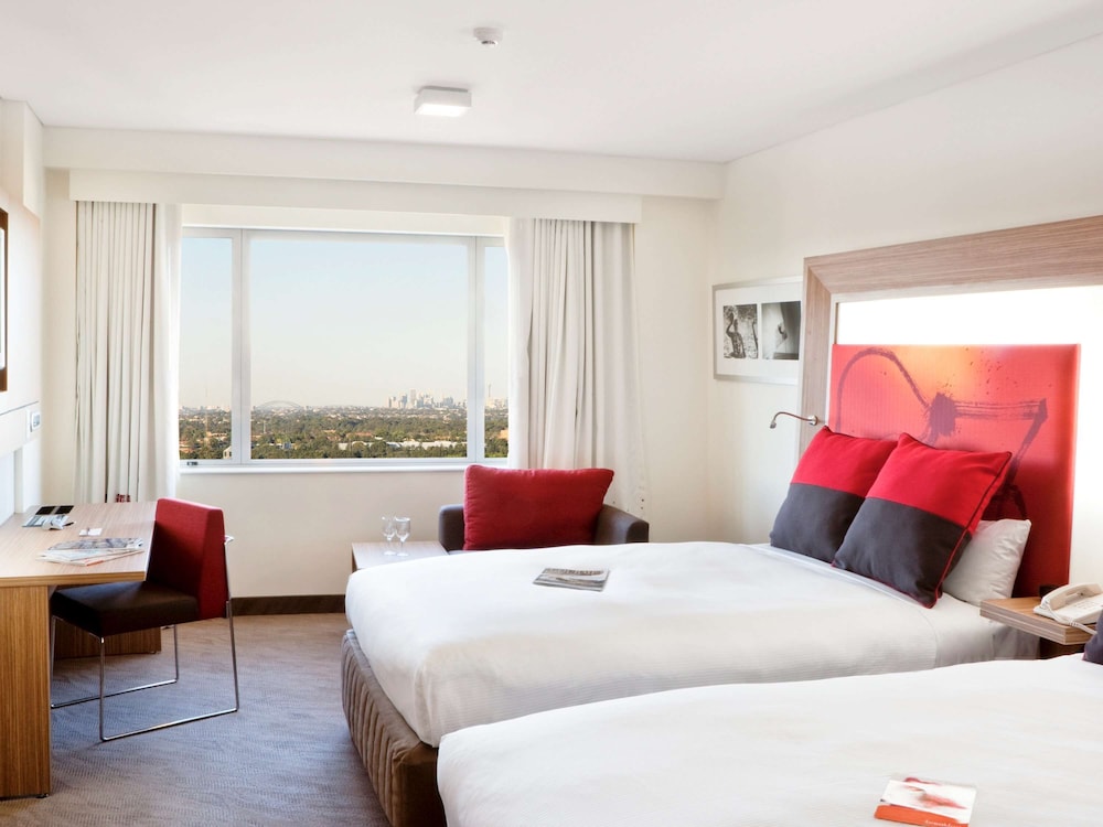 SUPERIOR, 2 DOUBLE BEDS