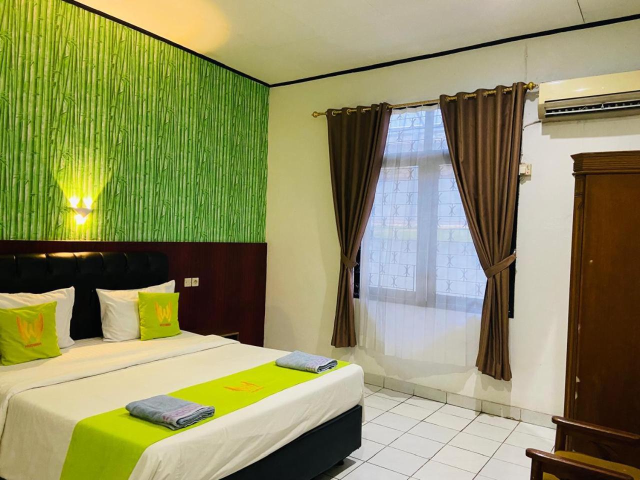Hotel Huswah 15/40