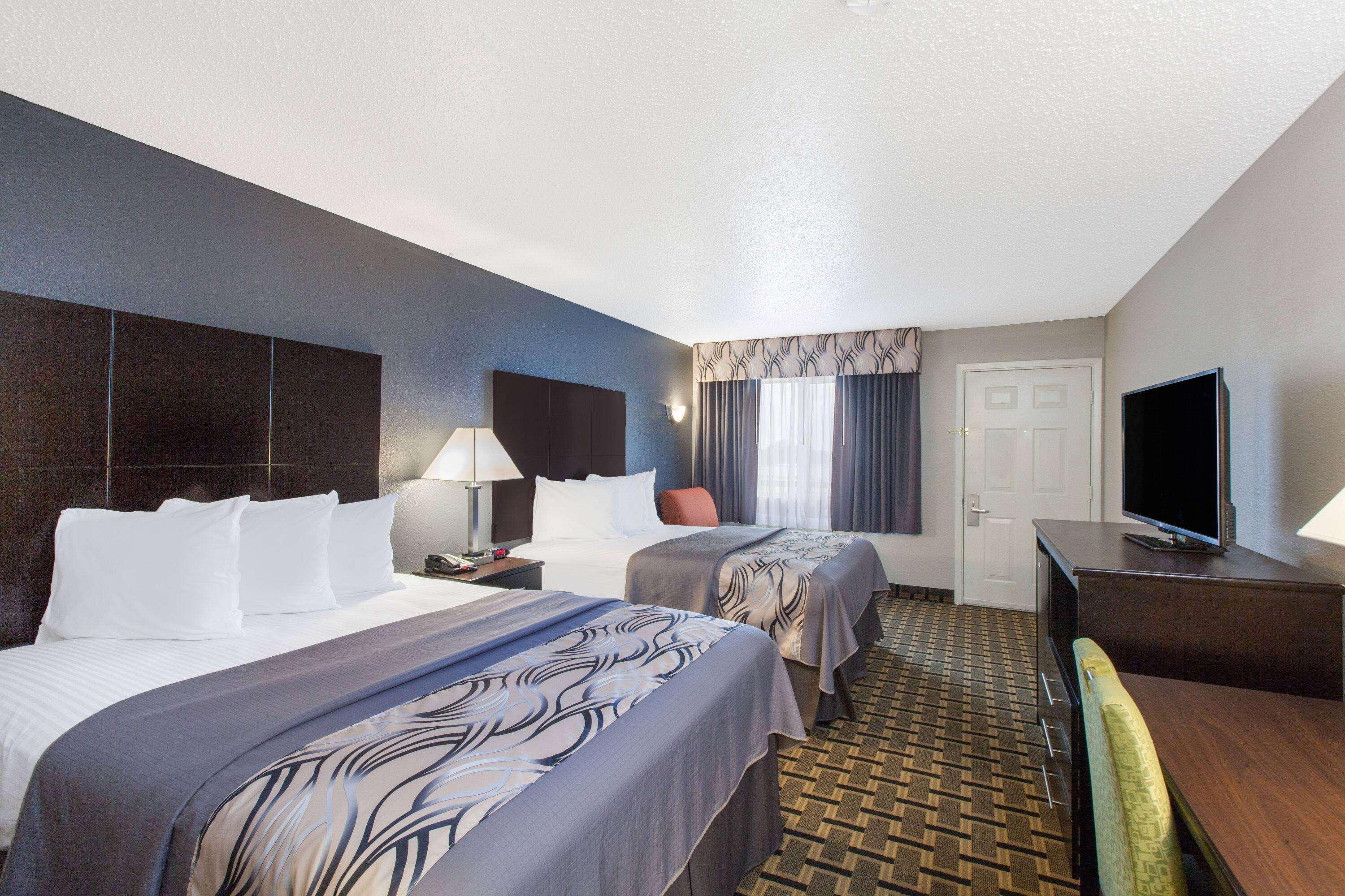 Days Inn Ennis 13/26