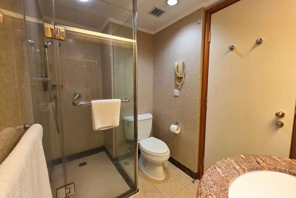 Harbour Plaza North Point 64/66