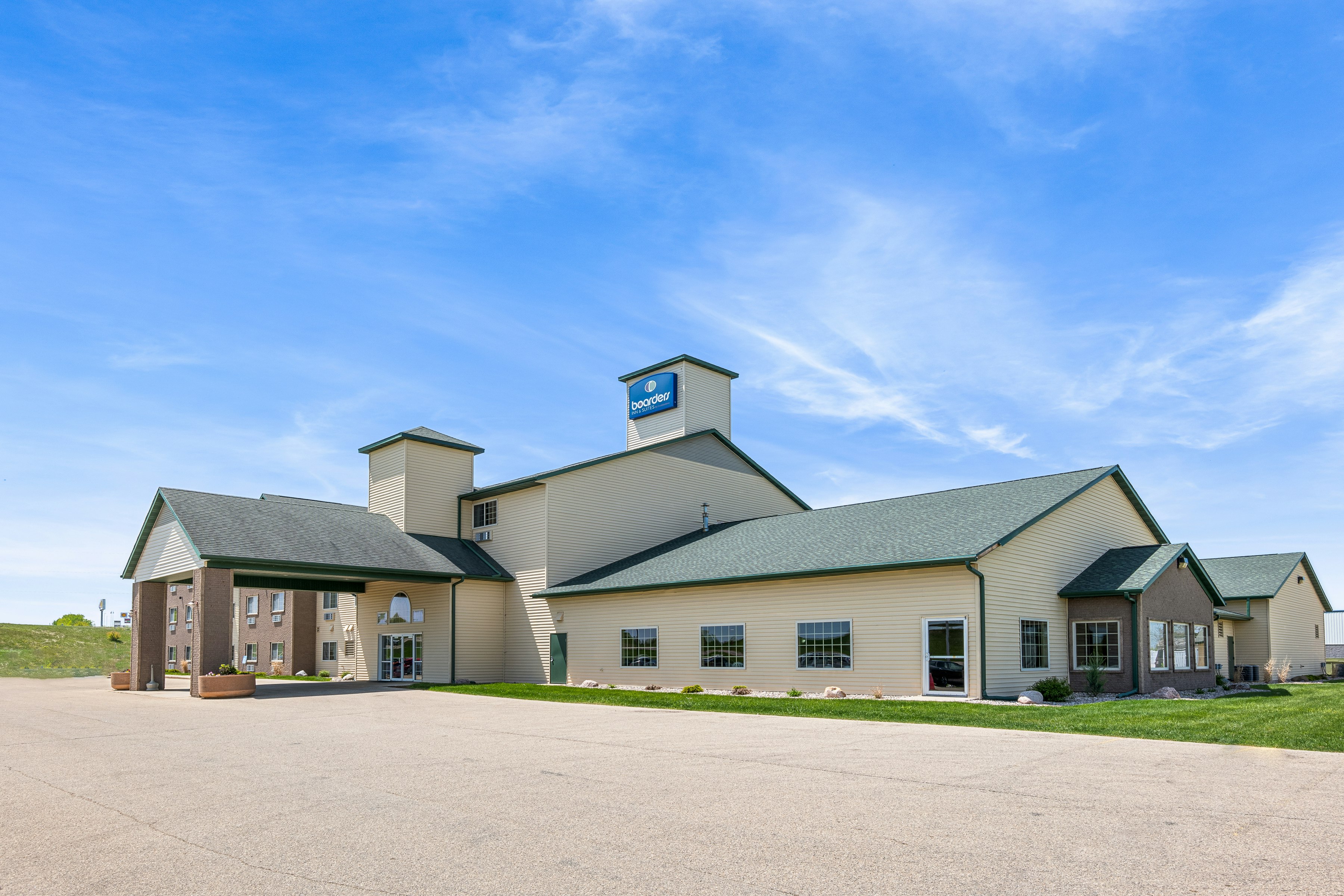 Boarders Inn Amp Suites 4/63