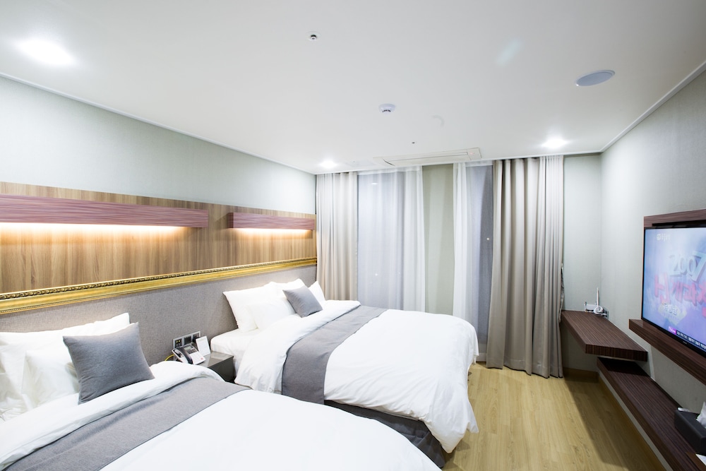 Hotel Lart Gimpo 31/78