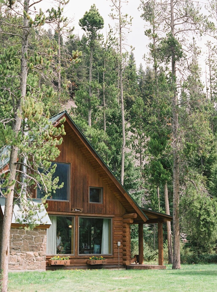 320 Guest Ranch 42/50