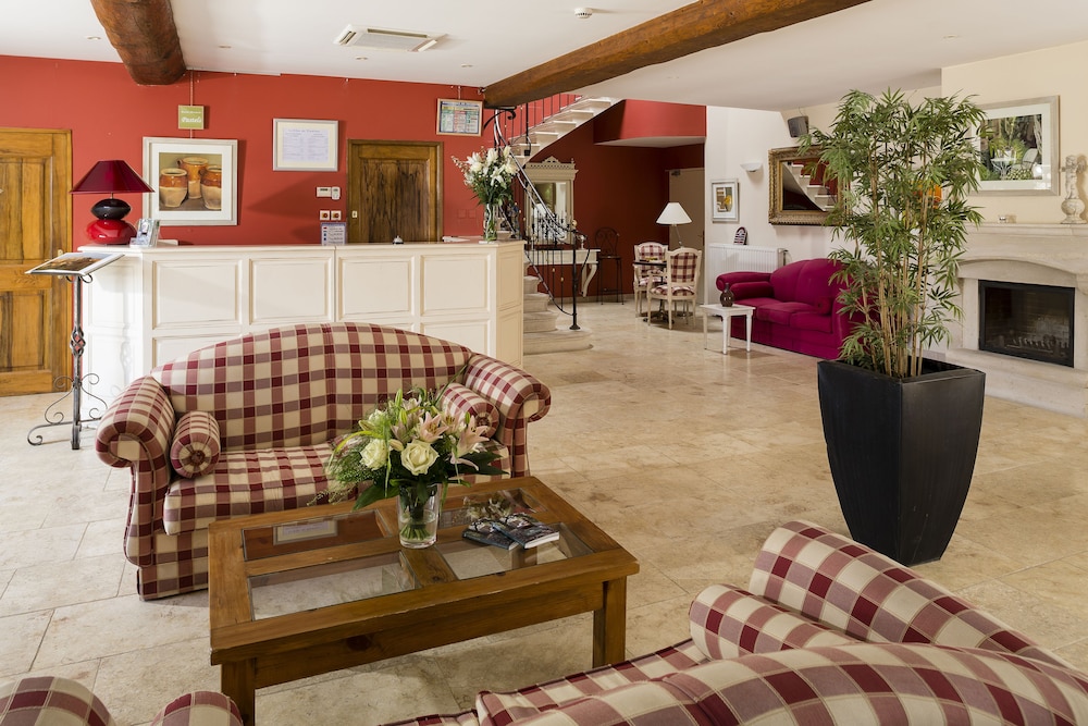 RELAIS DU SILENCE LE CLOS DE PRADINES 44/51