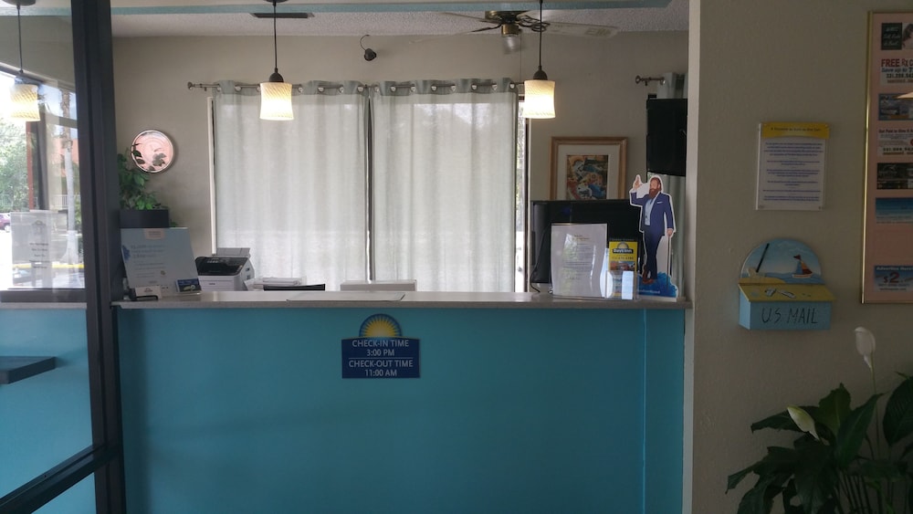 Days Inn By Wyndham Cocoa Cruiseport West At I-95/524 3/42