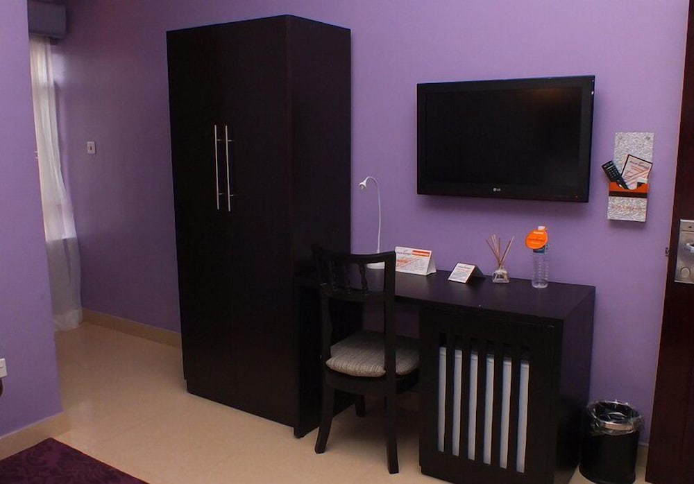 Ellis Suites Limited 26/28