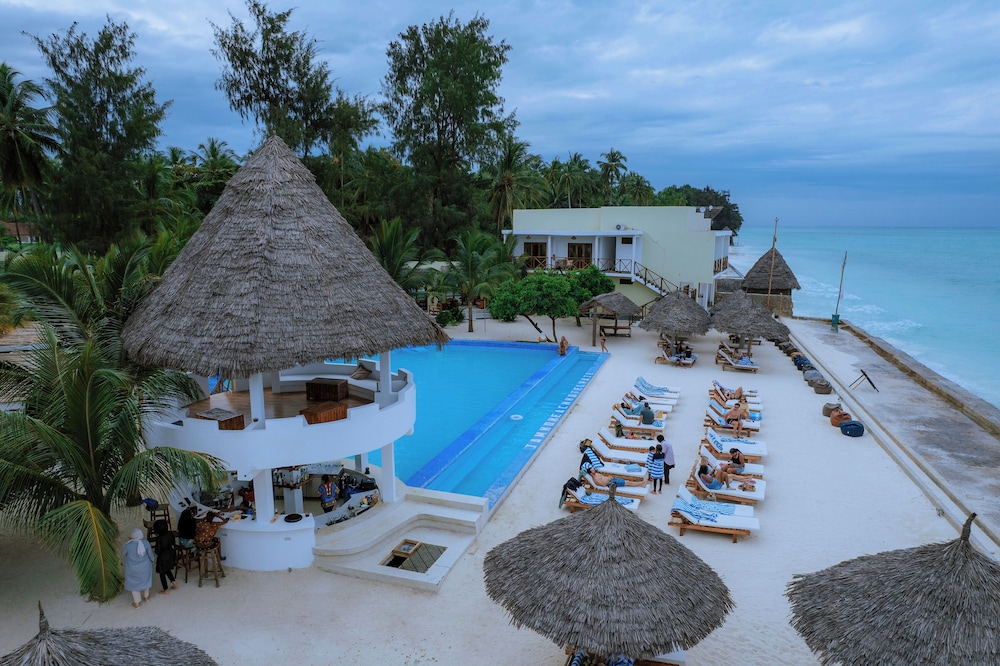 Jambo Resort by Mambo Hotels 46/50