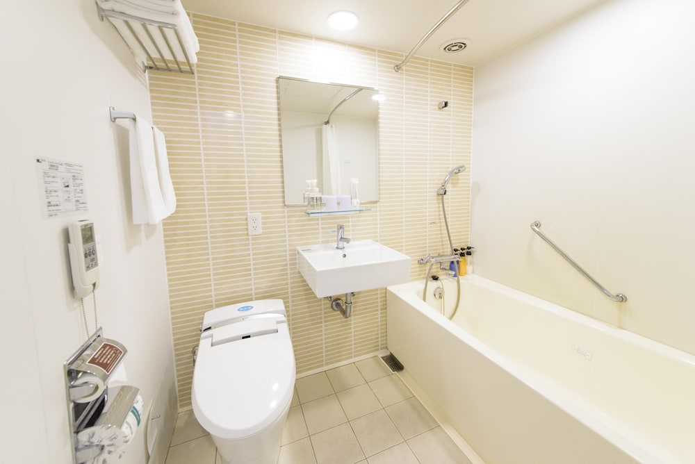 Nishitetsu Resort Inn Naha 72/72