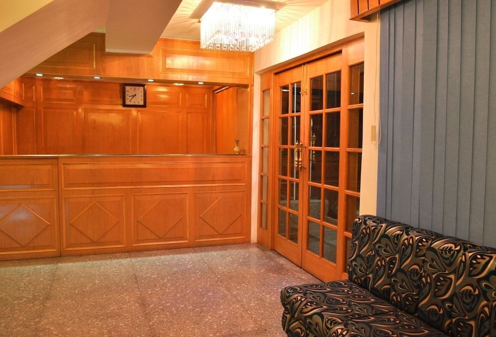 Hotel Pacific 12/19