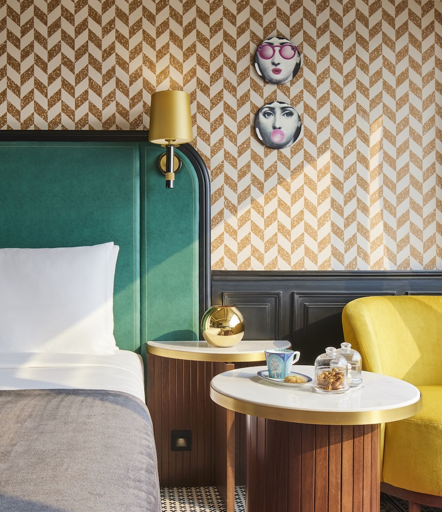 The Connaught, New Delhi - IHCL SeleQtions 42/43