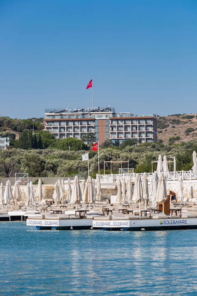 Loveyou Hotel Ayayorgi 48/51
