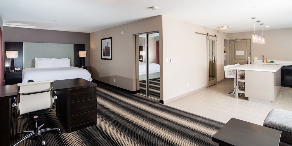 Western Star All Suites Signature Hotel 51/66