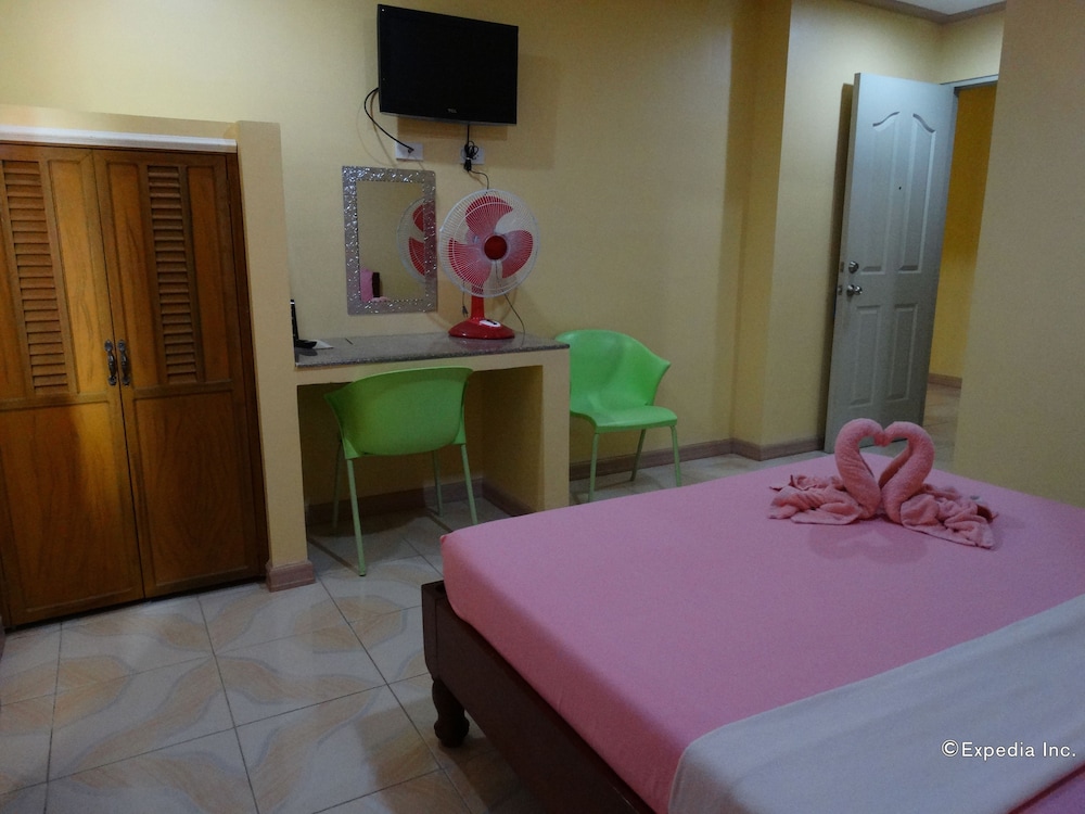 Rodolfo Royale Hotel 11/55