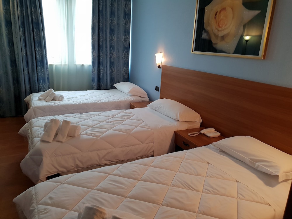 Risthotel Airport 25/35
