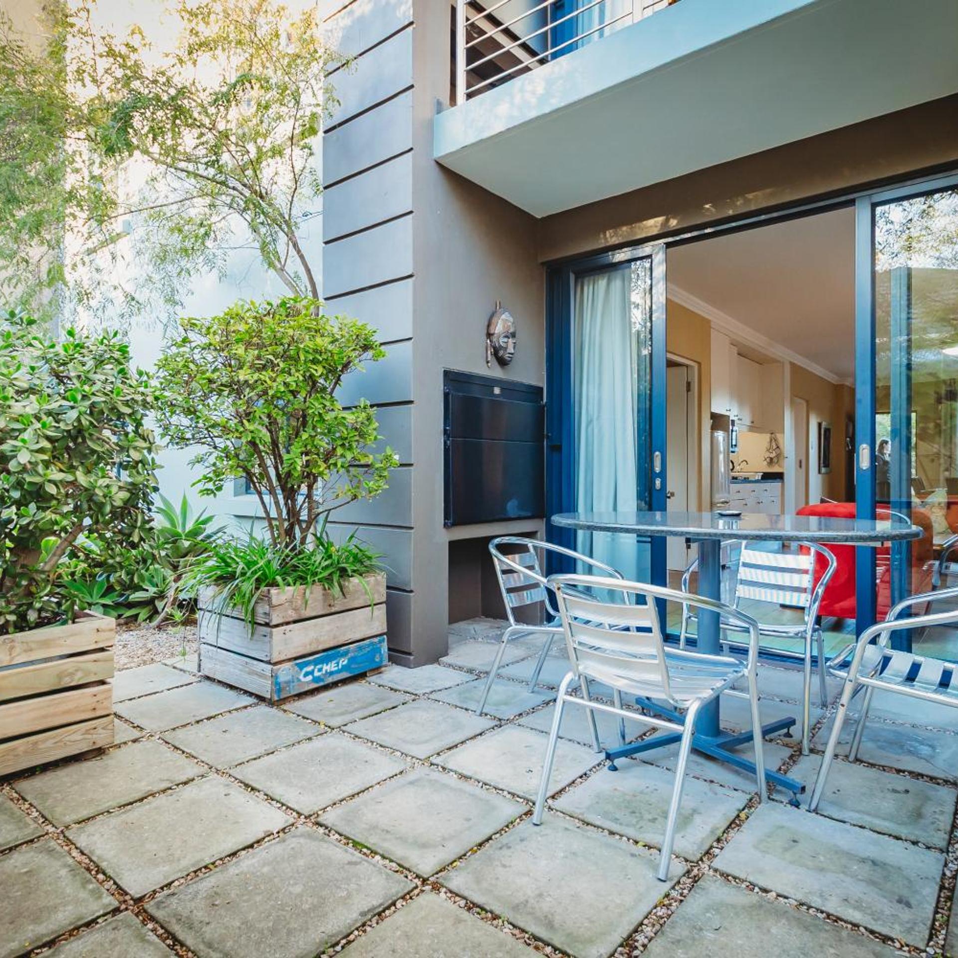 17onWellington Suites 43/51