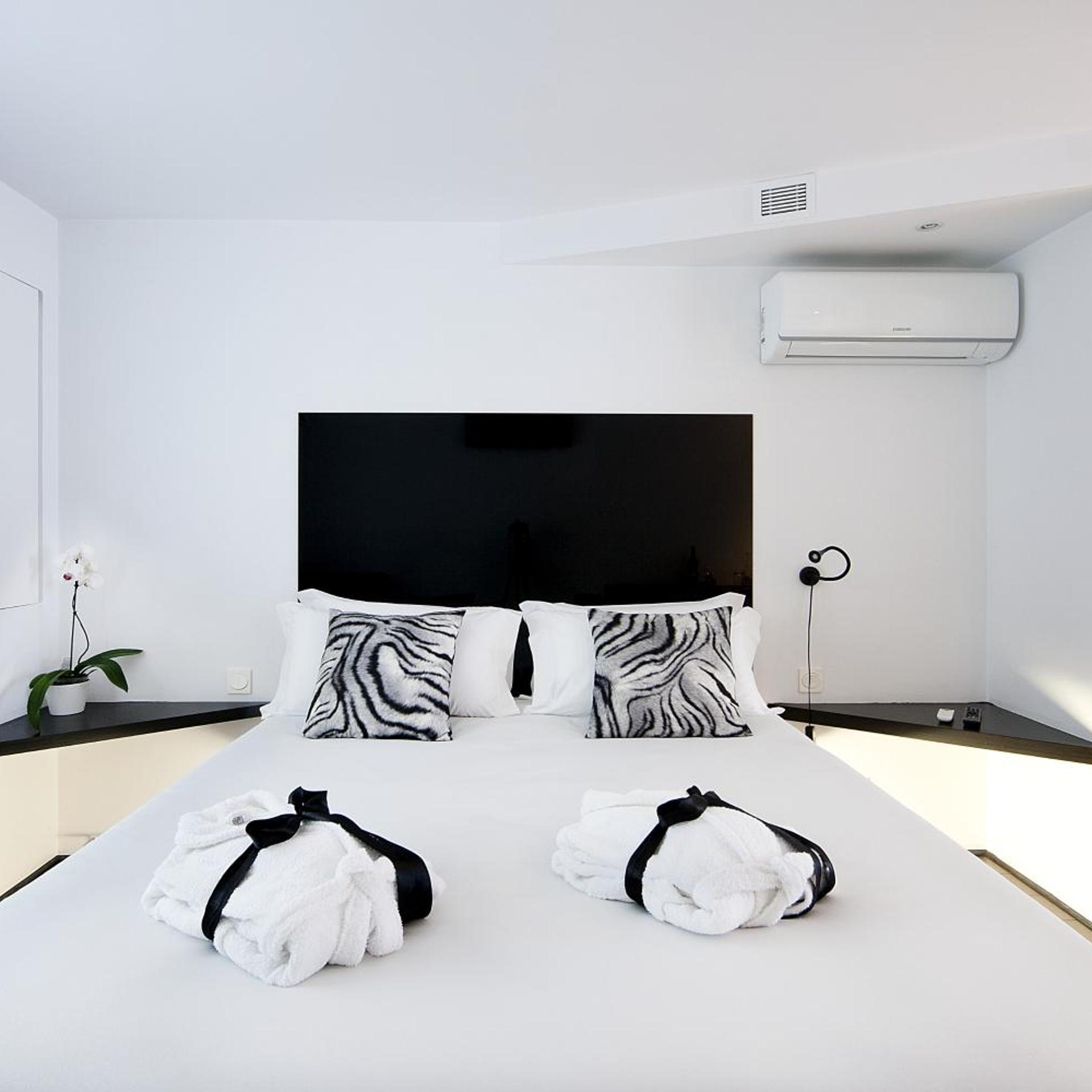 Absoluto Design Hotel 35/50