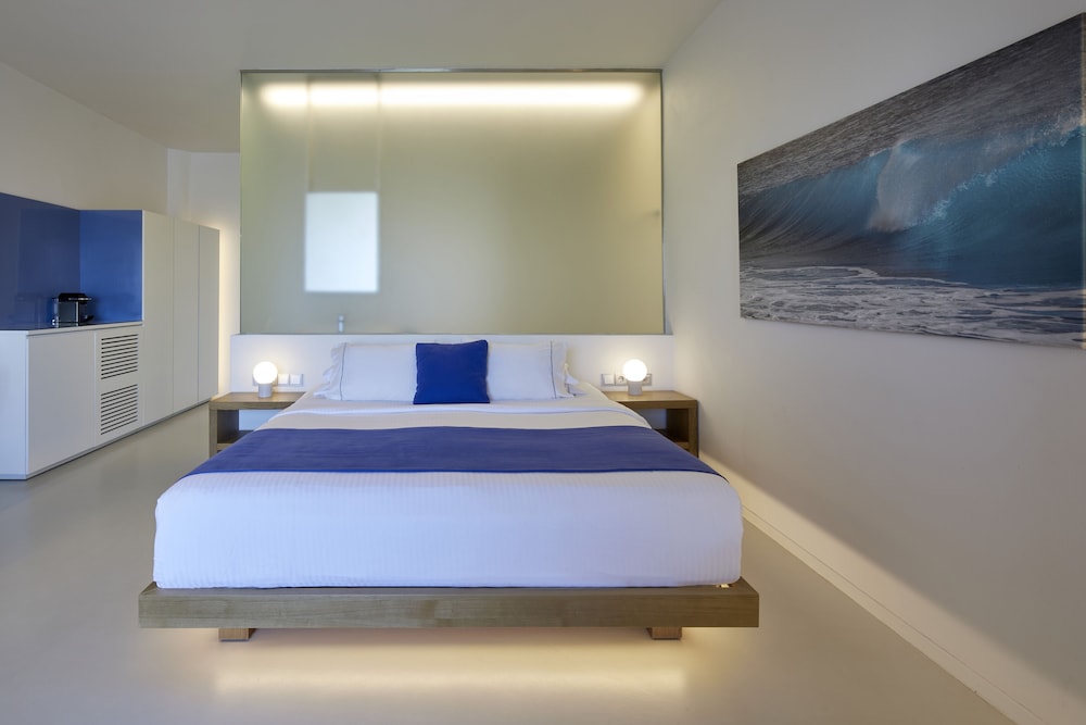 INFINITY, SUITE, DOUBLE BED, CALDERA VIEW, SOFA