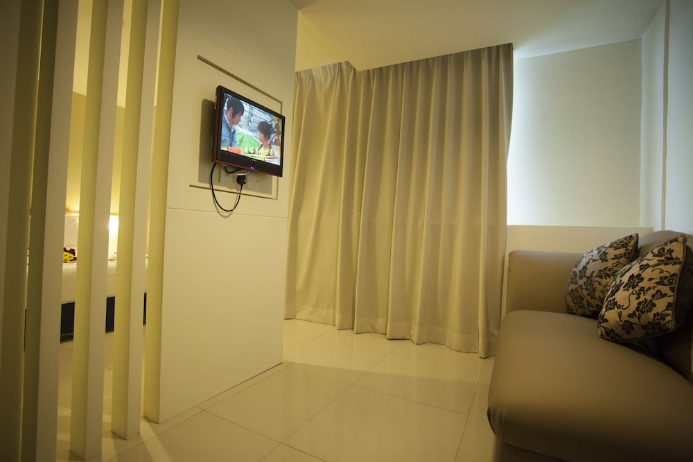 Mangga Boutique Hotel 46/48