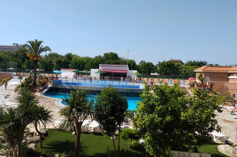 Hotel Esplendid 4/50