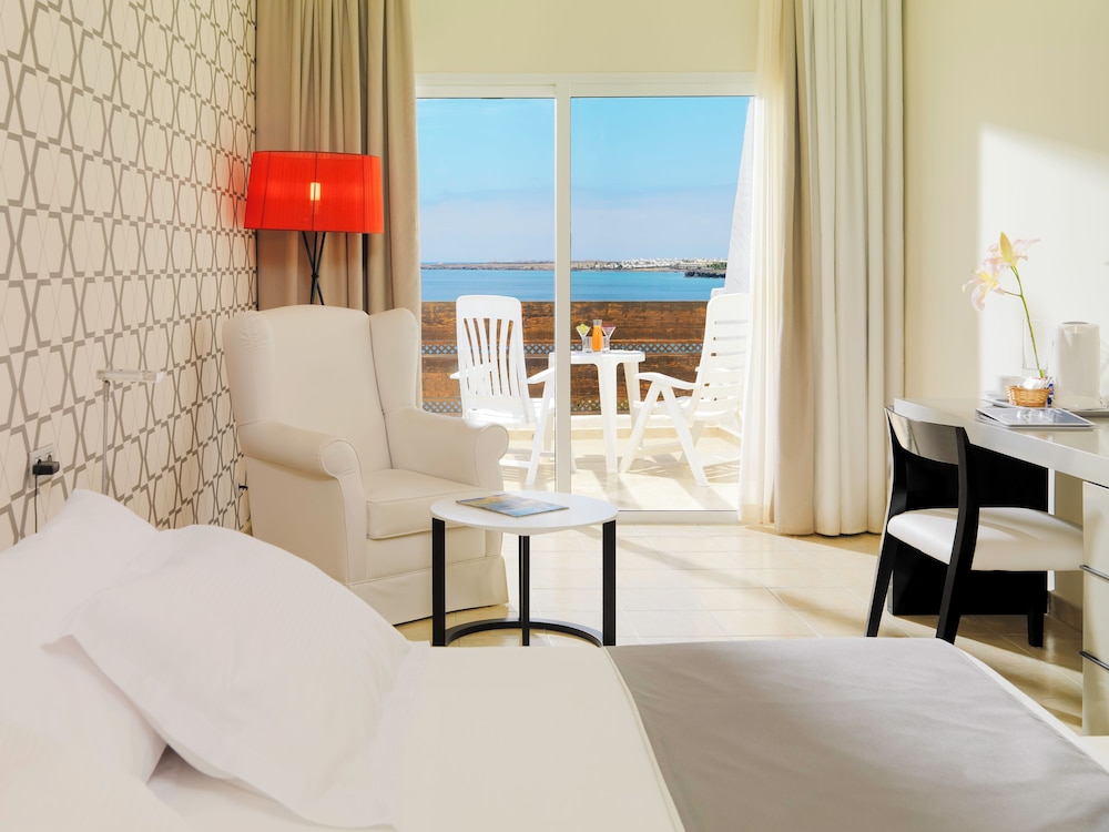 H10 Timanfaya Palace - Adults Only 8/52