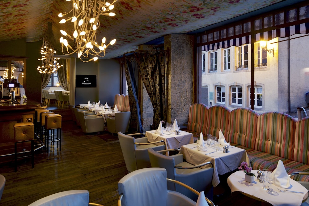 Parc Beaux-Arts Hotel 25/32