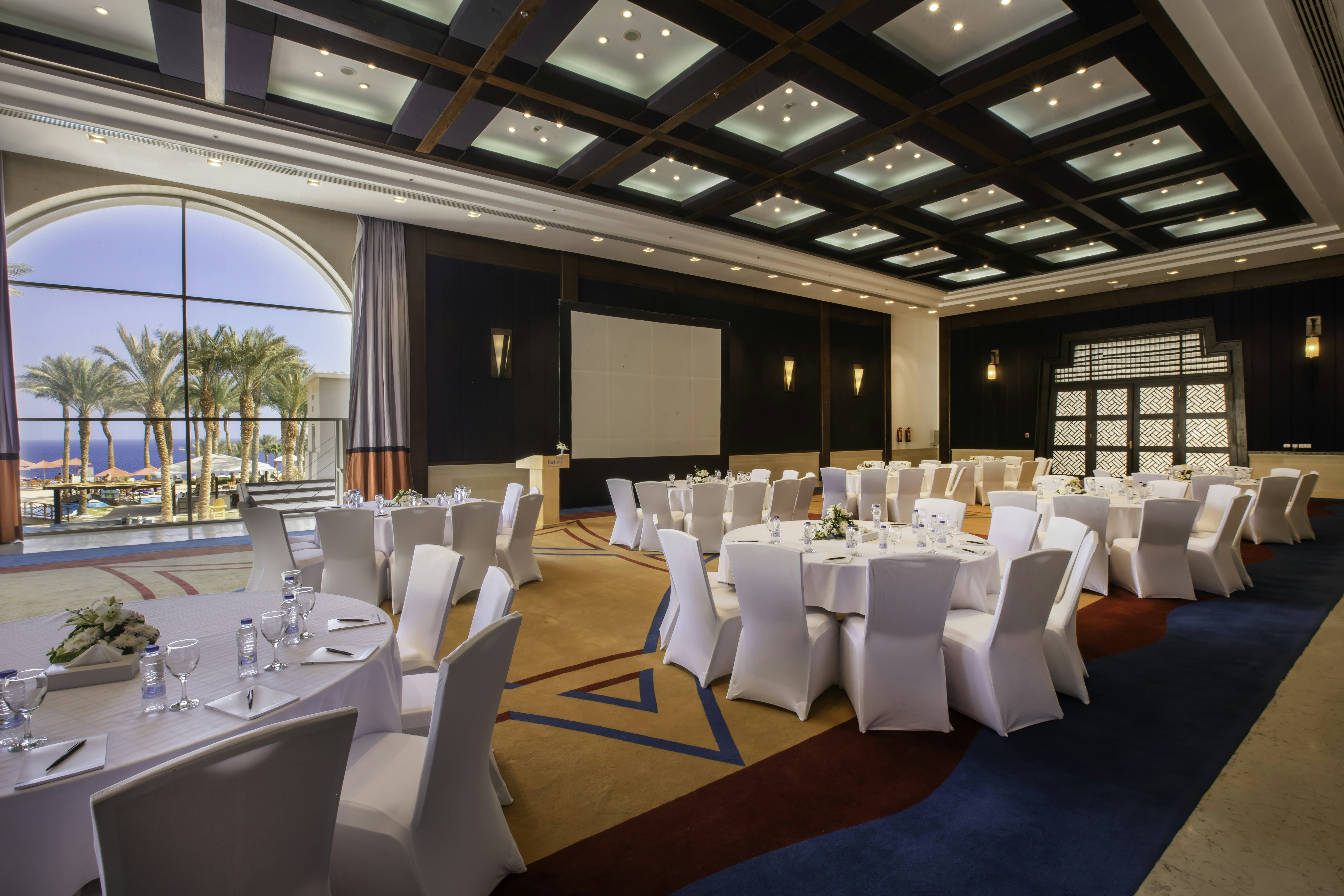 GRAND ROTANA RESORT AND SPA 34/50